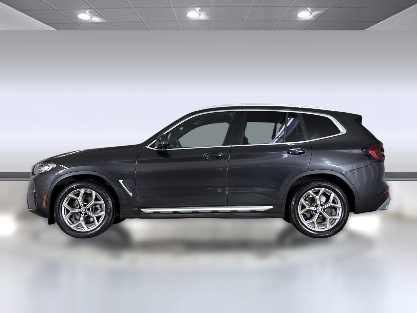 Certified 2024 BMW X3 sDrive30i w/ Convenience Package RWD image 2