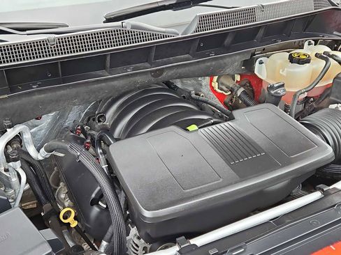 Used 2020 Chevrolet Silverado 1500 LT w/ All-Star Edition image 15