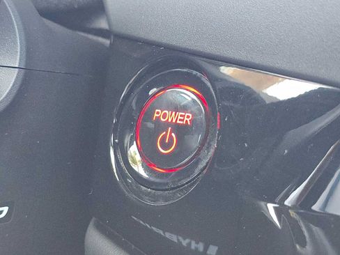 Used 2025 Honda Accord Sport image 33