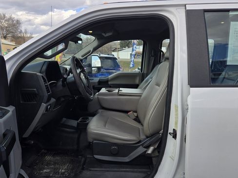 Used 2018 Ford F350 XL w/ Power Equipment Group image 9