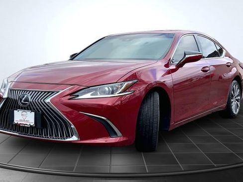 Used 2021 Lexus ES 250 w/ Premium Package image 4