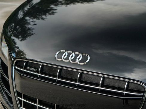 Used 2011 Audi R8 V10 AWD/4WD image 72