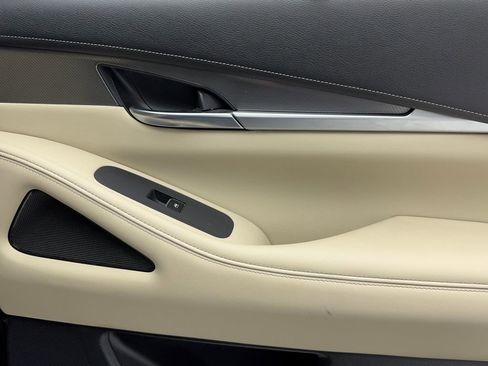 Used 2023 INFINITI QX60 Luxe w/ Cargo Package image 52