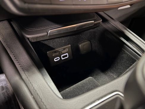 Used 2019 Cadillac XT4 Premium Luxury w/ Enhanced Visibility Package image 44