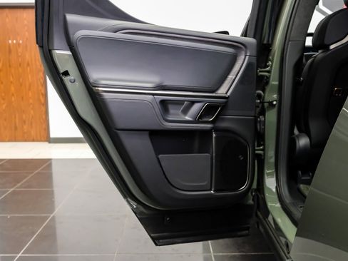 Used 2022 Rivian R1T Launch Edition image 48