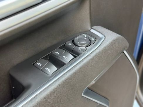 Used 2025 Chevrolet Silverado 2500 LT AWD/4WD image 21