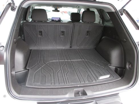 Used 2023 Chevrolet Blazer LT w/ LPO, Floor Liner Package image 10