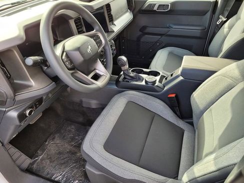 New 2025 Ford Bronco 4-Door image 11