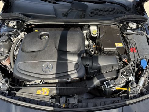 Used 2016 Mercedes-Benz CLA 250 image 33