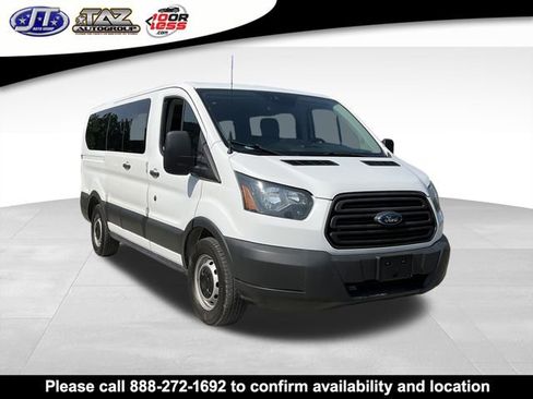 Used 2016 Ford Transit 150 XL image 1