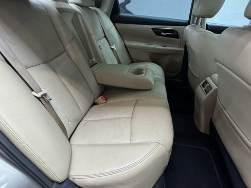 Used 2015 Nissan Altima 2.5 SL w/ Technology Package FWD image 22