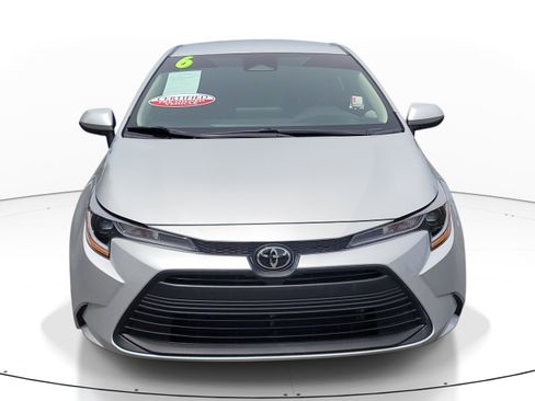 Certified 2026 Toyota Corolla LE FWD image 2