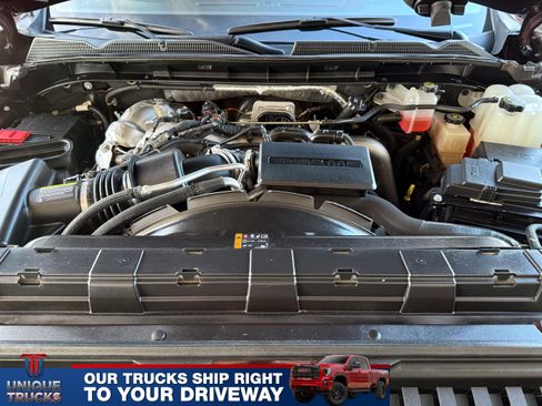 Used 2024 GMC Sierra 2500 Denali Ultimate image 14