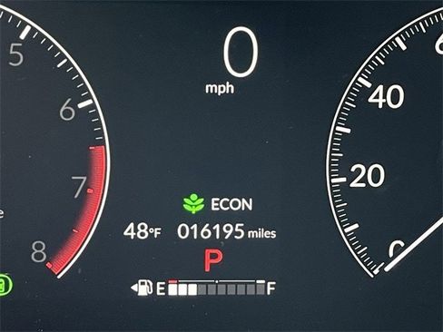 Used 2024 Honda Pilot EX-L image 11