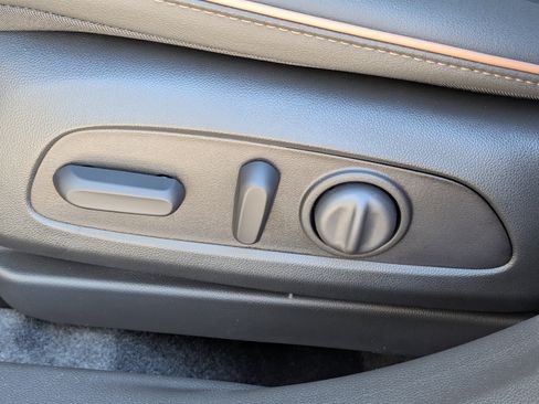 New 2026 Buick Envista Avenir FWD image 21