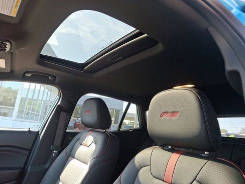 New 2026 Chevrolet Trax RS w/ Sunroof Package FWD image 14