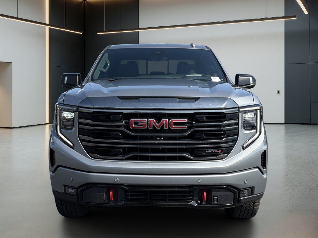 Used 2023 GMC Sierra 1500 AT4 w/ AT4 Premium Package AWD/4WD image 9