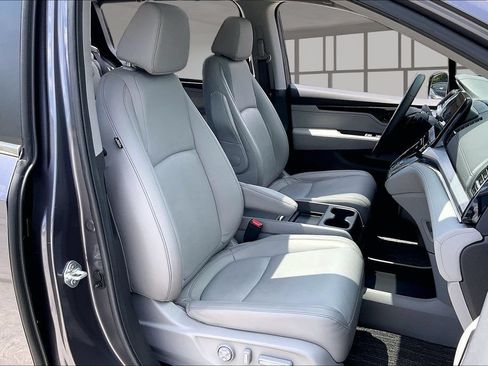 Certified 2024 Honda Odyssey Touring image 29
