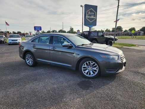 Used 2015 Ford Taurus Limited FWD image 2