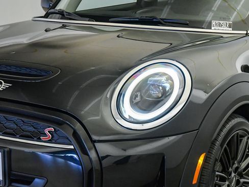 Certified 2024 MINI Cooper S FWD image 9