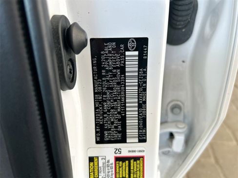 Used 2024 Toyota Camry SE image 43