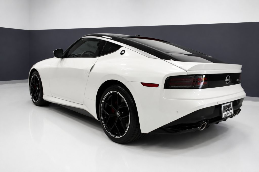New 2027 Nissan Z Performance RWD image 3