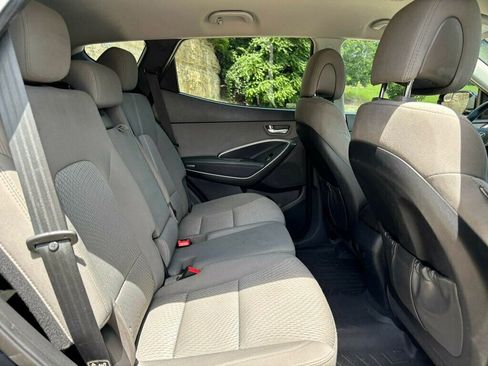 Used 2017 Hyundai Santa Fe Sport image 15