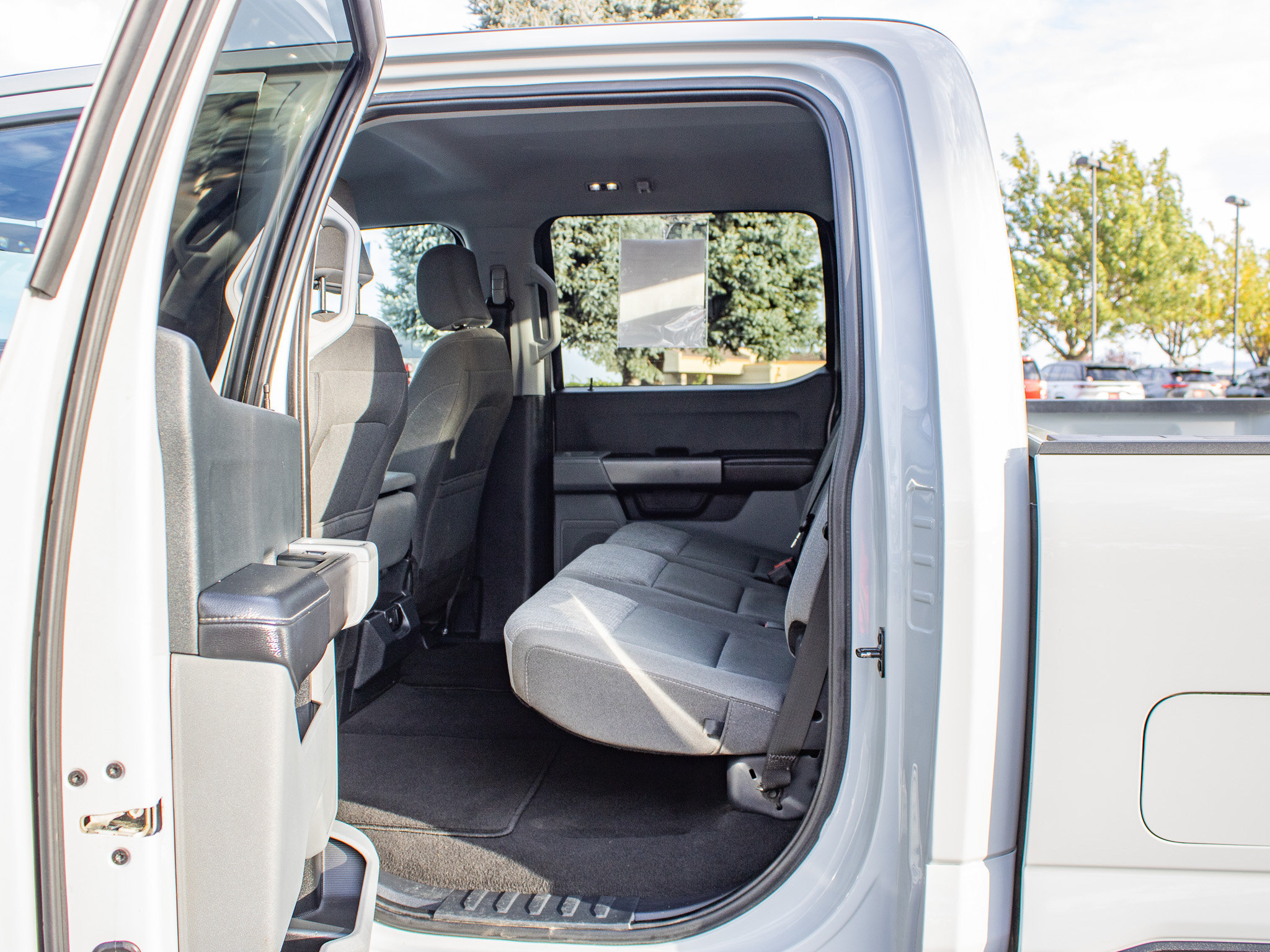 Used 2025 Ford F250 XLT AWD/4WD image 15