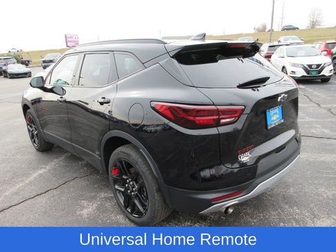 Used 2023 Chevrolet Blazer LT w/ Convenience Package image 3