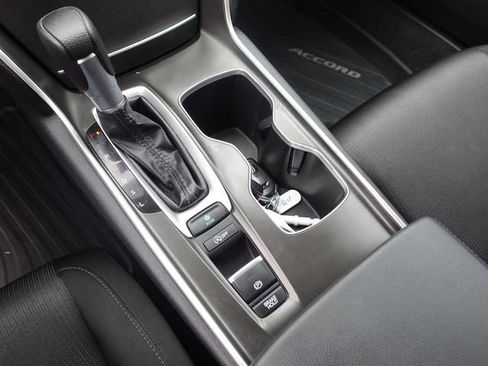 Used 2021 Honda Accord LX image 19