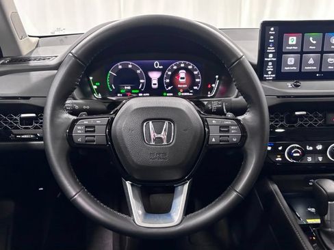 Used 2023 Honda Accord Touring image 13