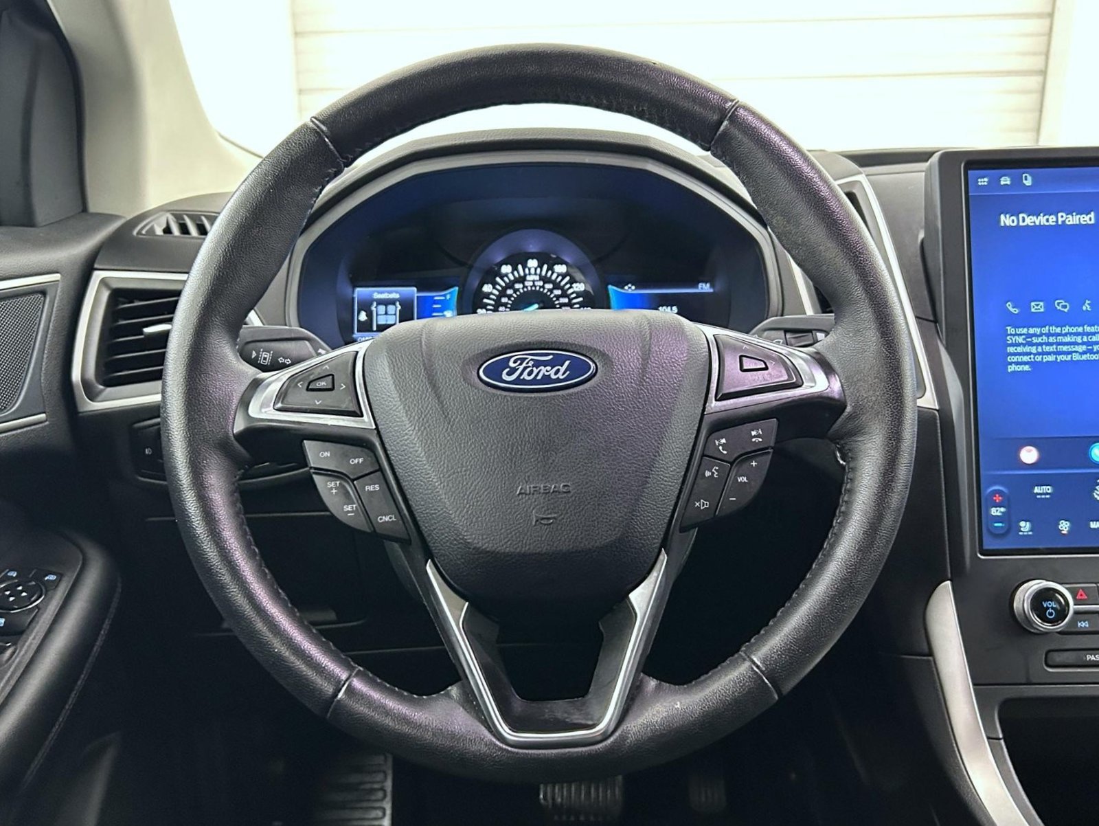 Used 2024 Ford Edge SEL w/ Convenience Package AWD/4WD image 11