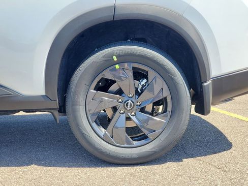 New 2026 Nissan Rogue SV AWD/4WD image 5