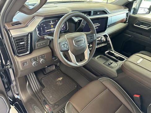 New 2026 GMC Sierra 2500 Denali w/ Denali Reserve Package image 13
