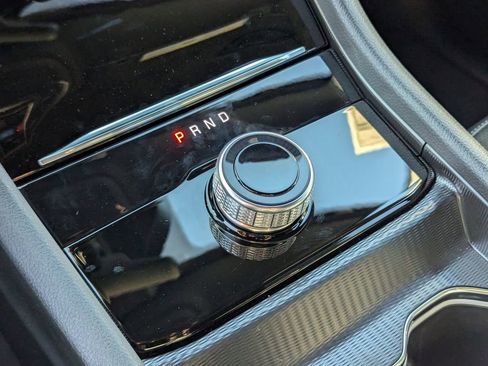 New 2025 Jeep Grand Cherokee Altitude image 18