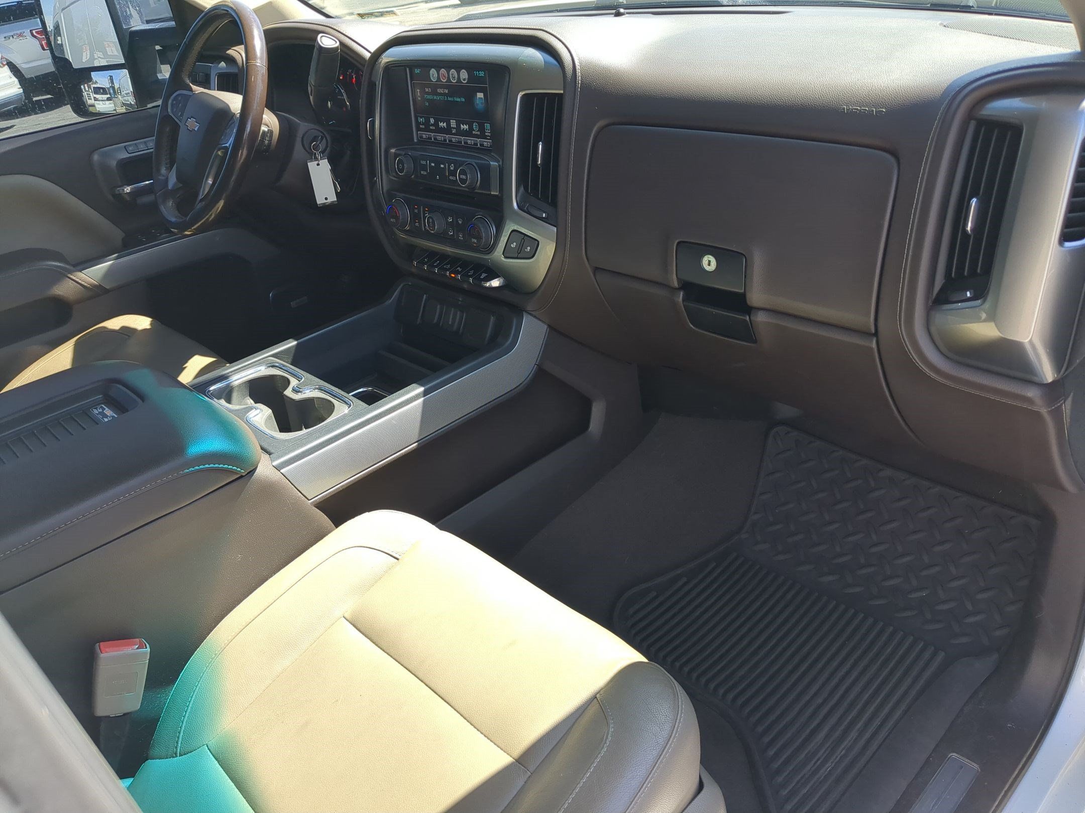 Used 2019 Chevrolet Silverado 2500 LTZ w/ Duramax Plus Package AWD/4WD image 32