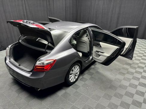 Used 2013 Honda Accord EX V6 Sedan image 20