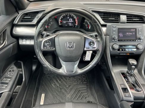 Used 2018 Honda Civic Sport image 14