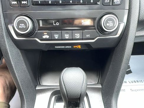 Used 2018 Honda Civic LX image 11