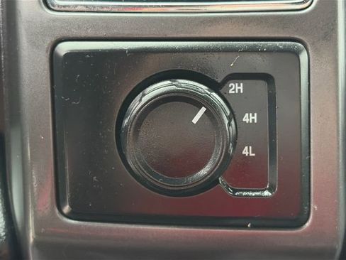 Used 2020 Ford F150 XLT w/ Equipment Group 302A Luxury image 36