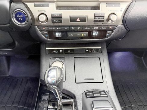 Used 2014 Lexus ES 300h w/ Luxury Package w/Bamboo Trim FWD image 61