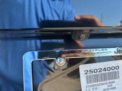 Used 2025 Lexus NX 250 250 Premium w/ Towing Package (2000 Lbs) image 22