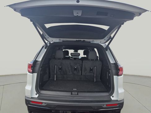 Used 2024 GMC Acadia AT4 w/ LPO, Floor Liner Package image 19