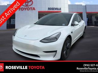 Used 2022 Tesla Model 3 Long Range video 1