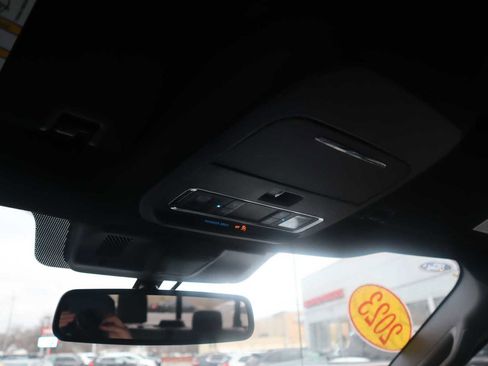 Used 2023 Ford F150 Lightning Lariat image 17