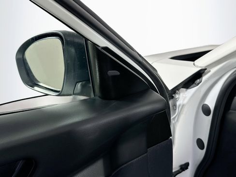 Used 2025 Nissan Altima 2.5 SV image 16