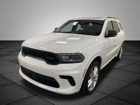 Used 2024 Dodge Durango GT AWD/4WD image 3
