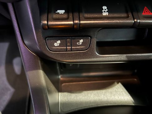 Used 2018 Chevrolet Colorado Z71 image 27