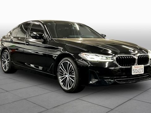 Used 2021 BMW 530e image 2