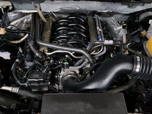 Used 2014 Ford F150 XLT w/ Equipment Group 302A Luxury image 45